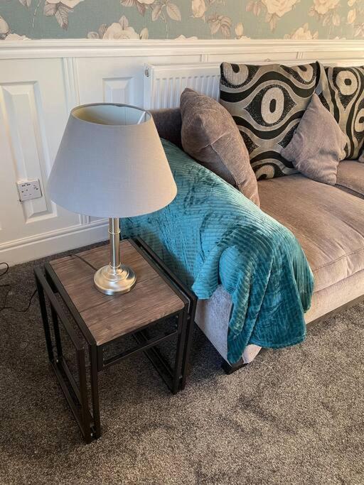 Alder House - A Modern Vibrant 4 Bedroom House Marston Green Экстерьер фото